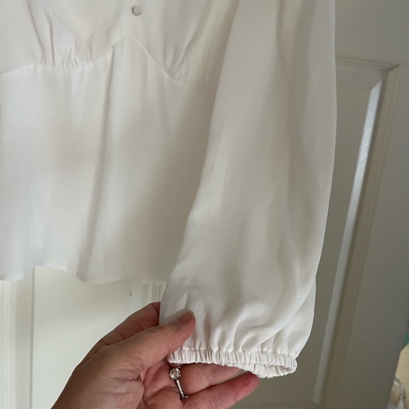 Banana Republic Blouse Size M - Picture 6 of 7